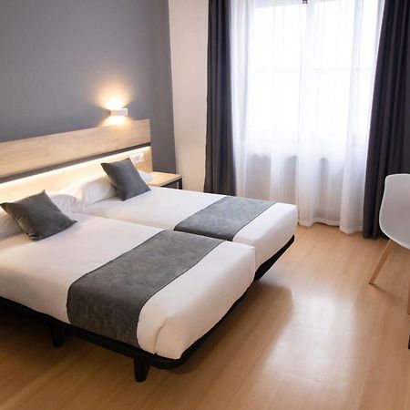 Alda Puerto Seco Hotell Burgo Exteriör bild