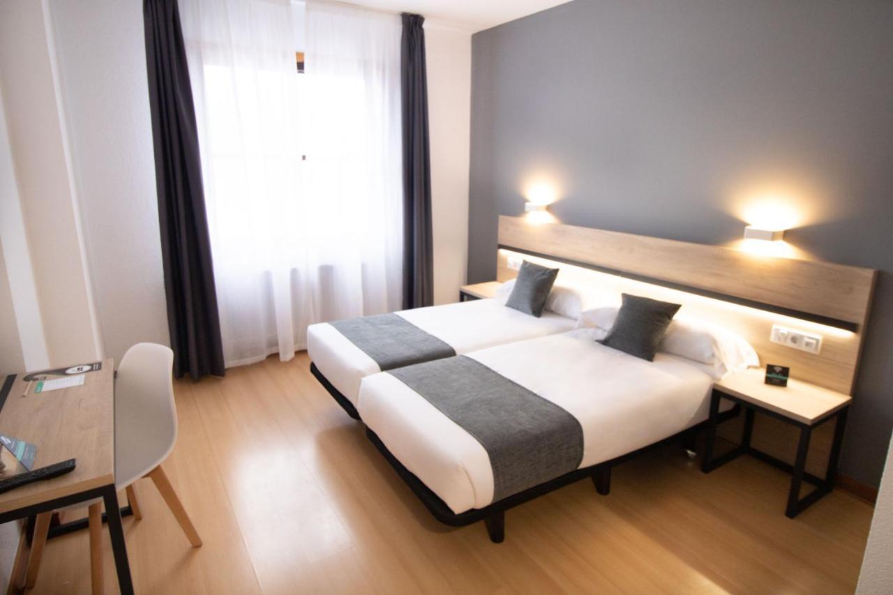 Alda Puerto Seco Hotell Burgo Exteriör bild