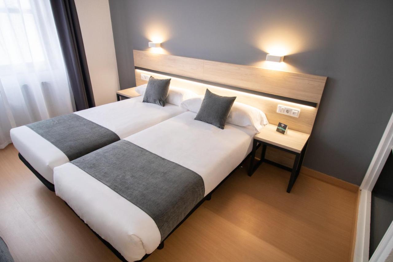 Alda Puerto Seco Hotell Burgo Exteriör bild
